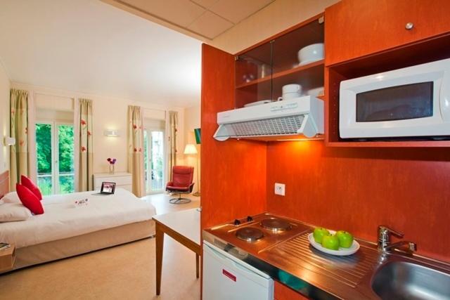Hotels&Résidences - Le Metropole Luxeuil-les-Bains Camera foto